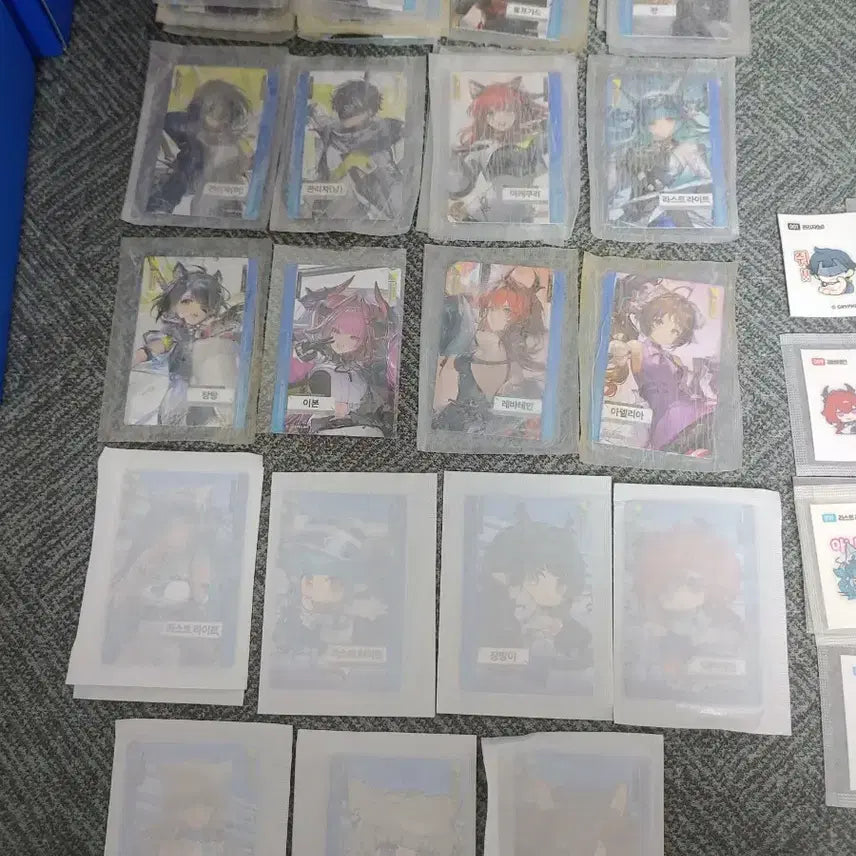 [BUNJANG] Arknights ENDFIELD GS25 Photocard &amp; Ttibuseel / 7월2일 버전 엔드필드 포토카드, 띠부씰 팝니다. 명일방주 gs25