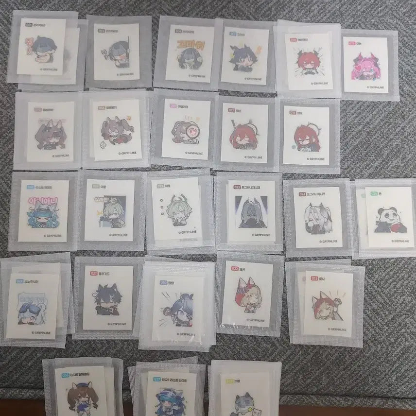 [BUNJANG] Arknights ENDFIELD GS25 Photocard &amp; Ttibuseel / 7월2일 버전 엔드필드 포토카드, 띠부씰 팝니다. 명일방주 gs25