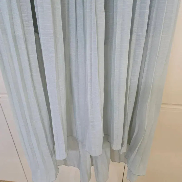 [BUNJANG] Sky Blue Asymmetric Long Pleated Skirt / 하늘색 언발란스 롱 플리츠 스커트