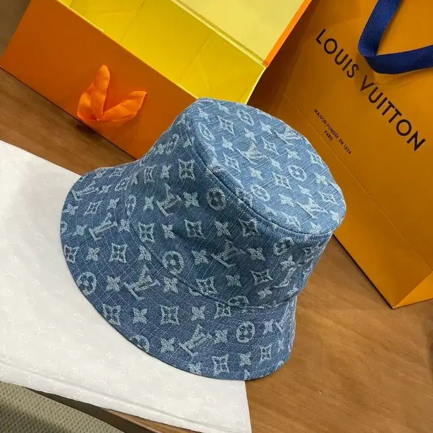 [SOLD OUT] 루이비통 버킷햇