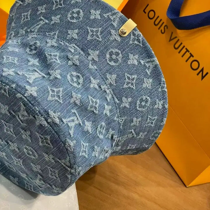 [SOLD OUT] 루이비통 버킷햇