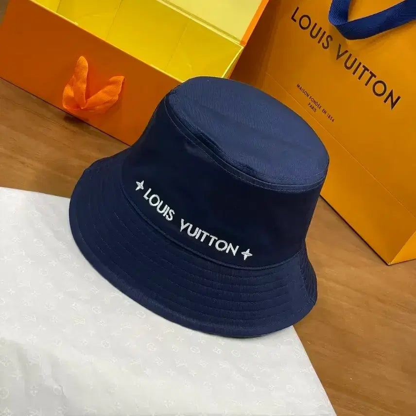 [SOLD OUT] 루이비통 버킷햇
