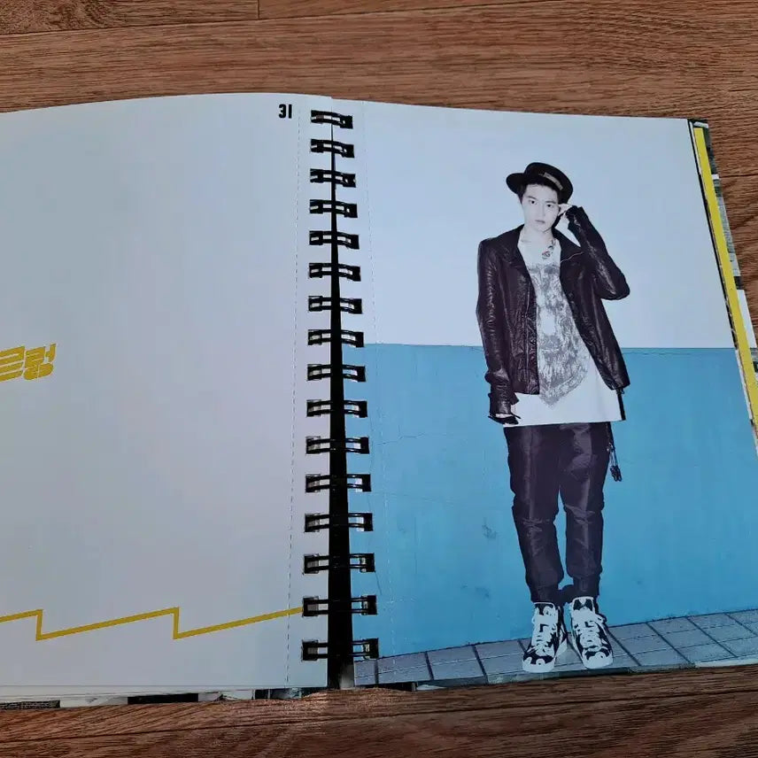 [BUNJANG] EXO Growl Repackage Album / 엑소 으르렁 앨범화보집