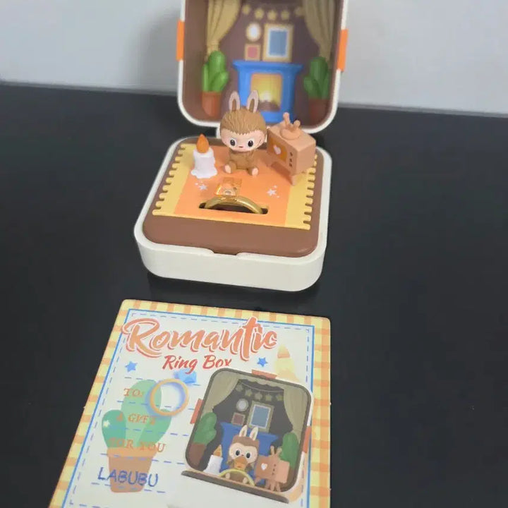 [BUNJANG] Popmart Labubu Romantic Ring Box Figure / 팝마트 로맨틱 링박스 라부부