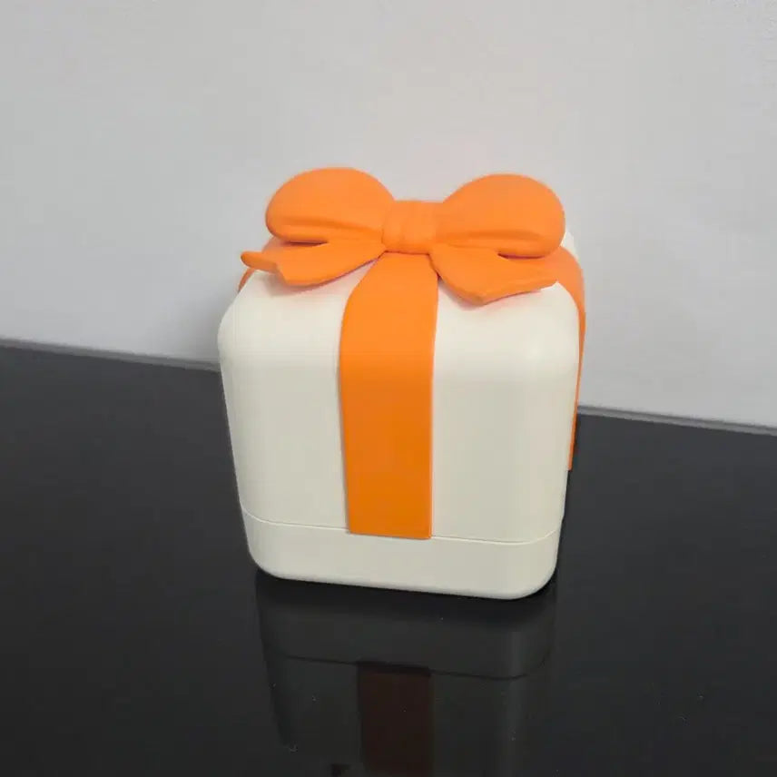 [BUNJANG] Popmart Labubu Romantic Ring Box Figure / 팝마트 로맨틱 링박스 라부부