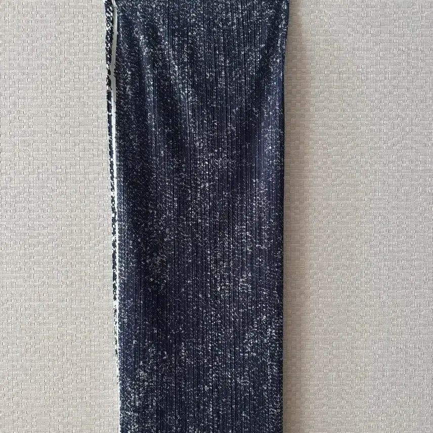 [SOLD OUT] 플리츠플리즈 트레일 데님 스커트 인디고