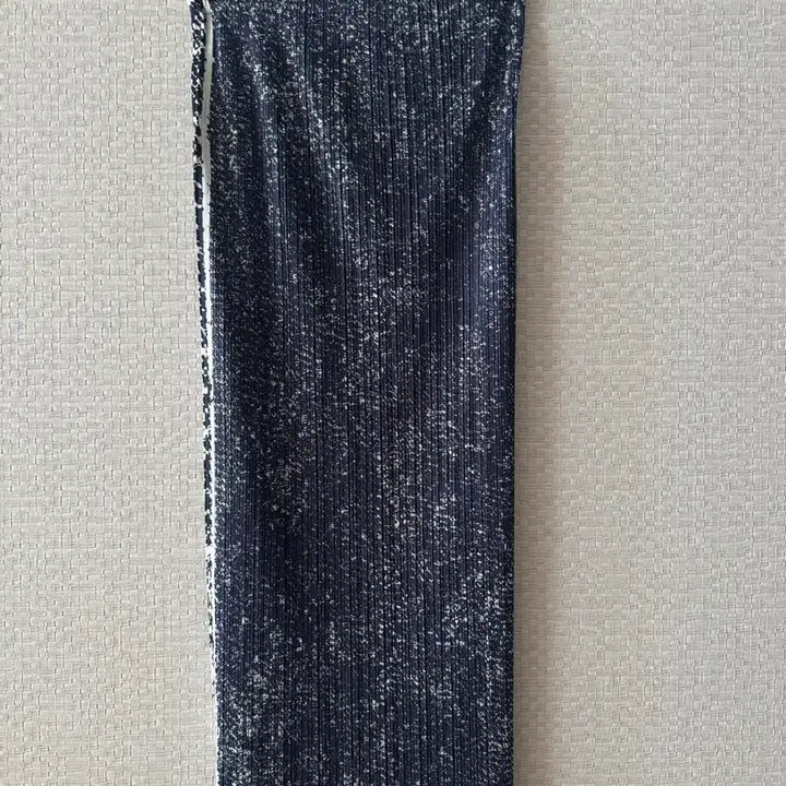 [SOLD OUT] 플리츠플리즈 트레일 데님 스커트 인디고