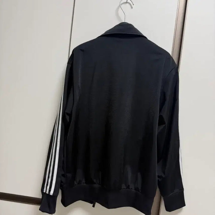 [SOLD OUT] [1번착용한새제품무방] 아디다스 트랙탑 제니 져지 S 오리지널트랙탑