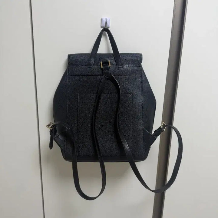[BUNJANG] Michael Kors Leather Backpack / 신세계 여주프리미엄구매 마이클코어스 레더 백팩 핏이쁩니다