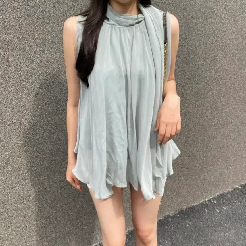 [BUNJANG] Unbranded Ruffle Elf Long Blouse / [보관만한새제품] 저렴이x 여신 셔링 여신 엘프 롱 블라우스 핏이쁩니다