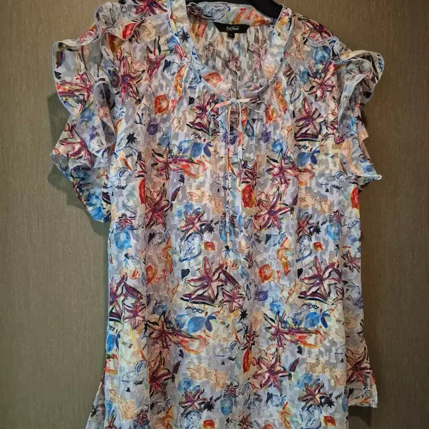 [BUNJANG] 2nd Floor Floral Pattern Blouse / 2nd floor 플라워 패턴 블라우스 2