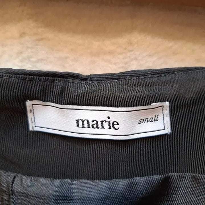 [BUNJANG] Marie Black Pleated A-Line Skirt / Marie 블랙 플리츠 스커트 A라인