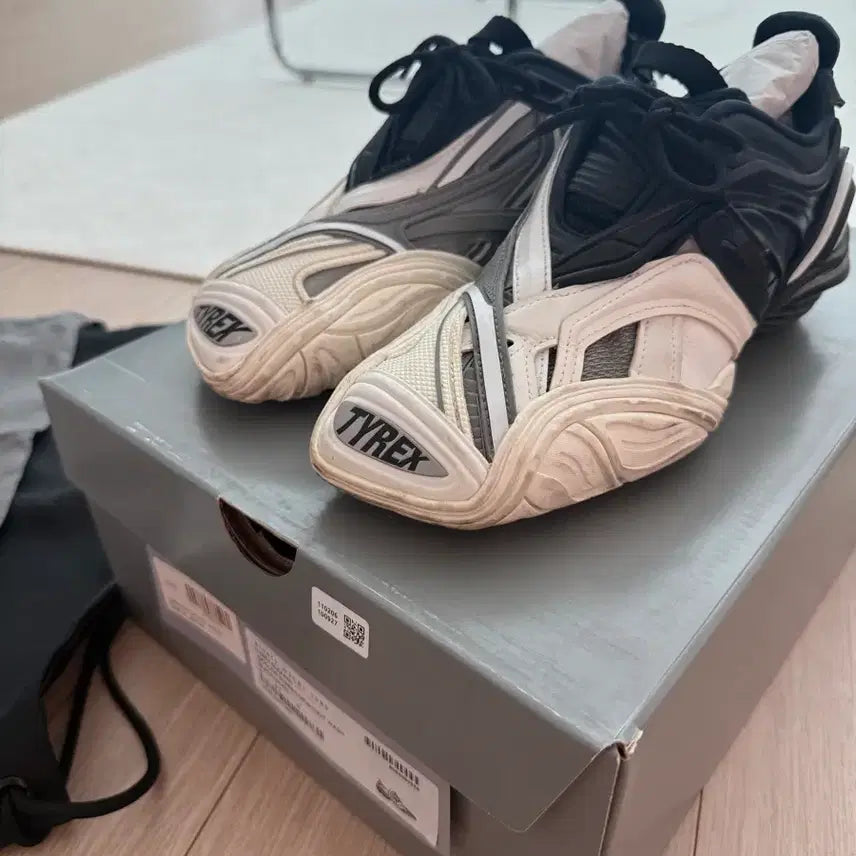 [BUNJANG] Balenciaga Tyrex 37 Size / 발렌시아가 타이렉스 37사이즈