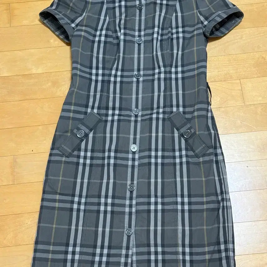 [BUNJANG] Burberry Nova Check Short Sleeve Midi Dress / 버버리 노바체크 반팔 원피스