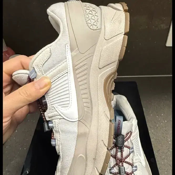 [BUNJANG] Nike Zoom Vomero 5 "Rom College Grey" / 나이키 줌 보메로 롬 컬리지 그레이 250