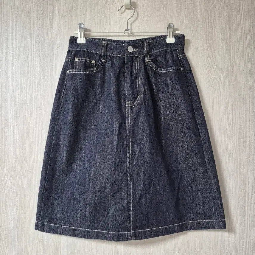 [BUNJANG] Fromheadtotoe Denim Midi Skirt / 프롬헤드투토 데님 미디 스커트