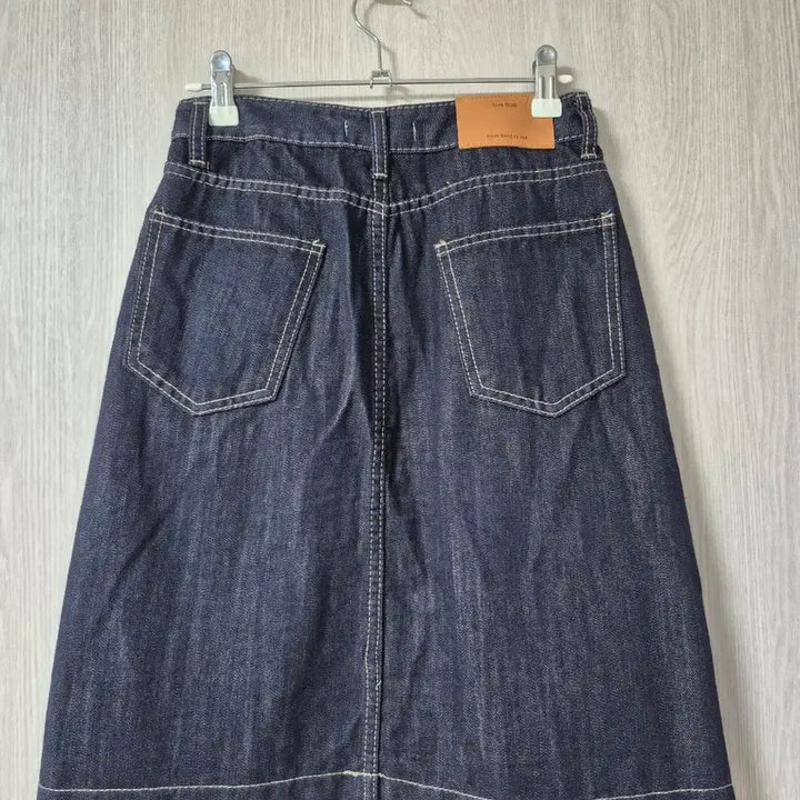 [BUNJANG] Fromheadtotoe Denim Midi Skirt / 프롬헤드투토 데님 미디 스커트