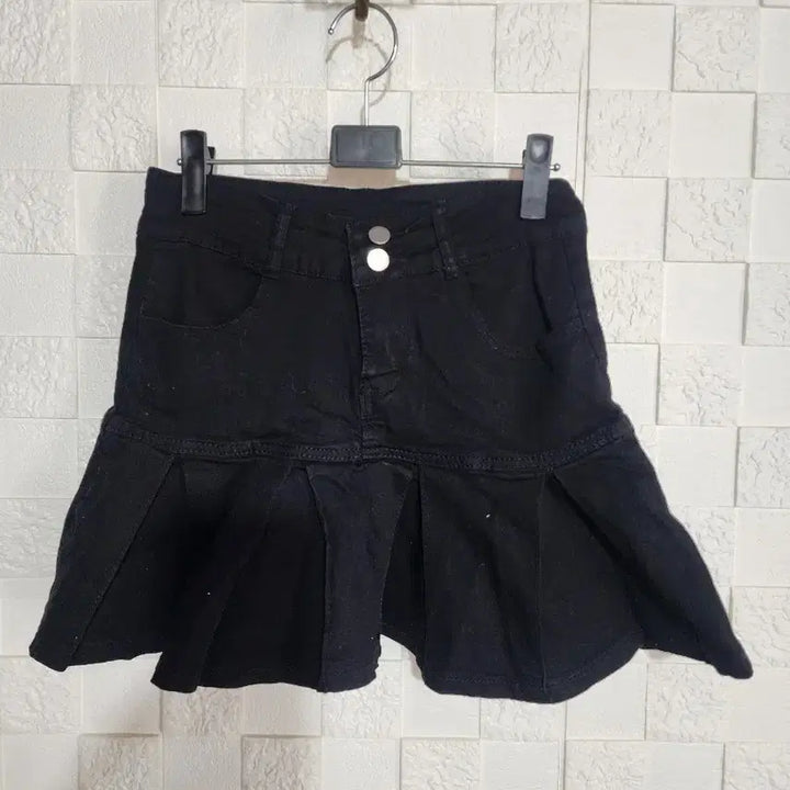 [BUNJANG] Black Denim Pleated Mini Skirt - M / 블랙 데님 플리츠 미니스커트 M 새제품