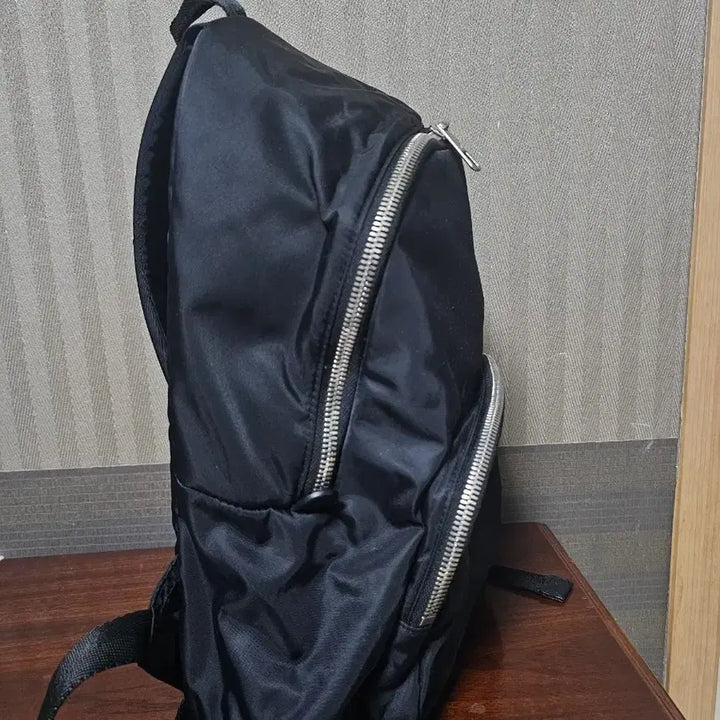 [BUNJANG] Fila Viela Italia Black Backpack / 휠라 비엘라 이탈리아 블랙 백팩
