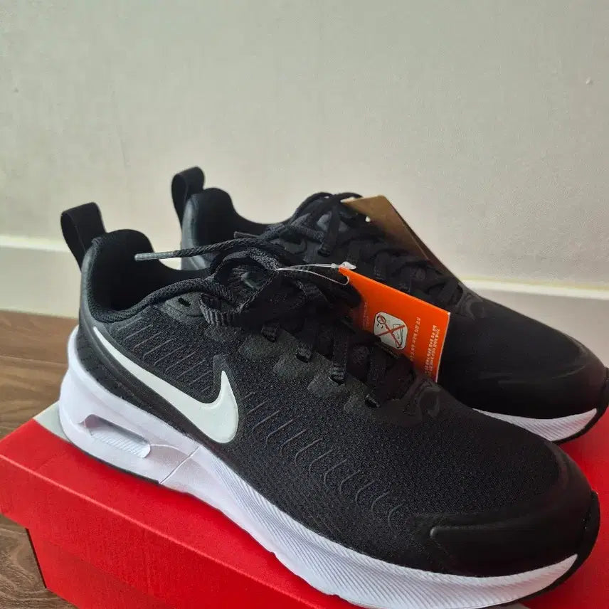 [BUNJANG] Nike Air Max Nuaxis Running Shoes (230mm) / (새상품,최저가)나이키 에어맥스 런닝화230mm