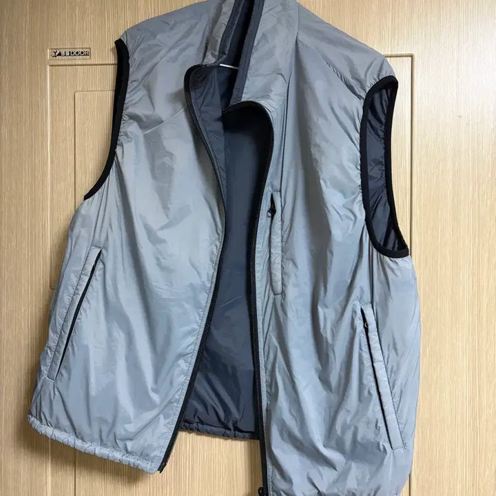 [BUNJANG] Beams Reversible Padded Vest Size S / 빔즈 리버시블 패딩 베스트 S