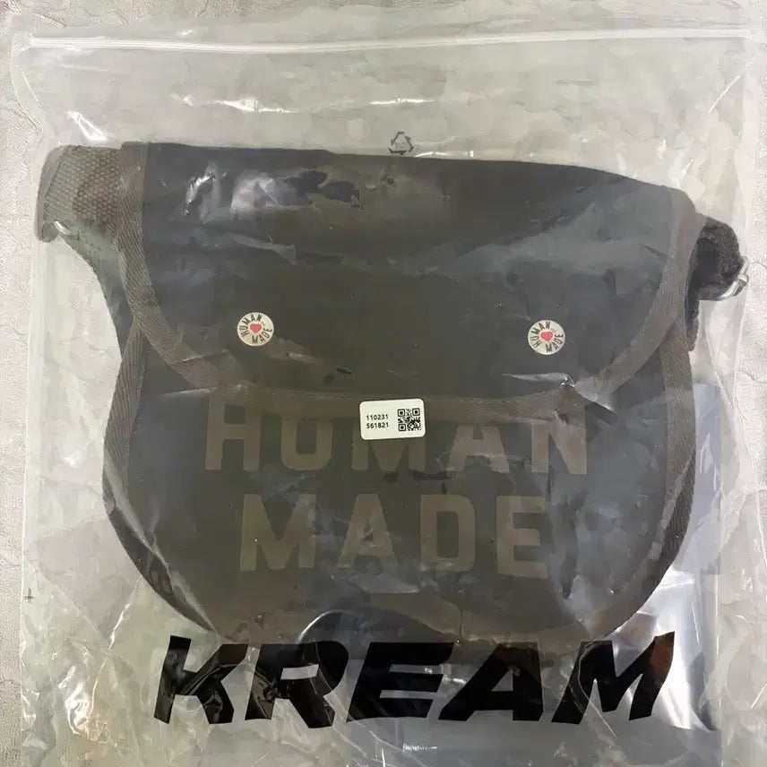 [BUNJANG] Human Made Shoulder Bag / 휴먼메이드 숄더백 새상품