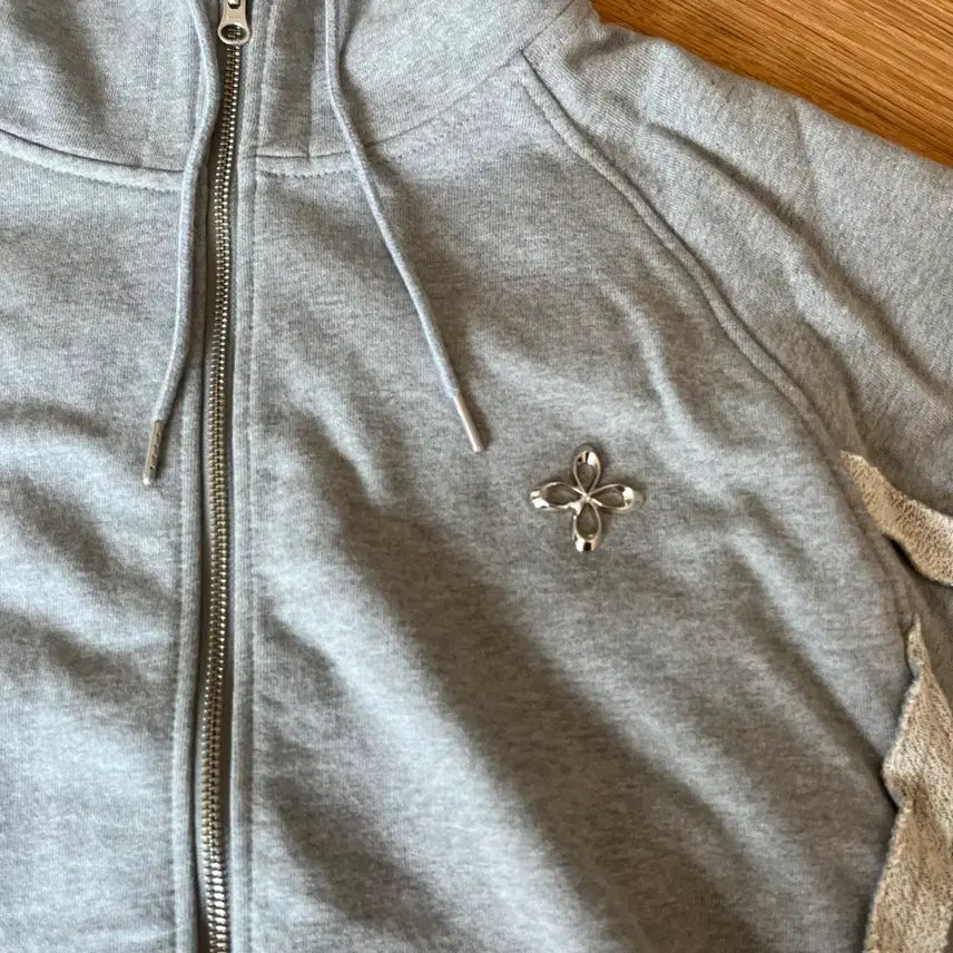 [BUNJANG] Surgery Hooded Zip-up Jacket / 써저리 후드집업 새상품 판매