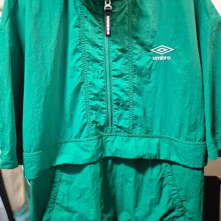 [BUNJANG] Umbro Short-Sleeve Anorak Training Set / 엄브로 반팔 아노락