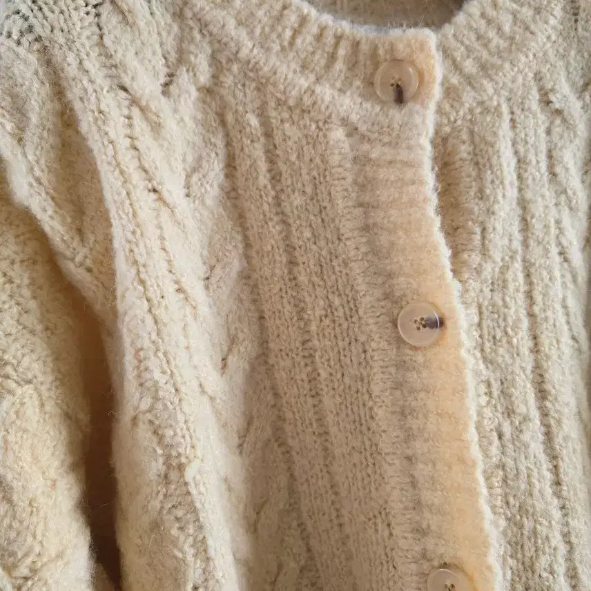 [BUNJANG] PVC Cable Knit Cardigan / pvcs 케이블 니트 가디건