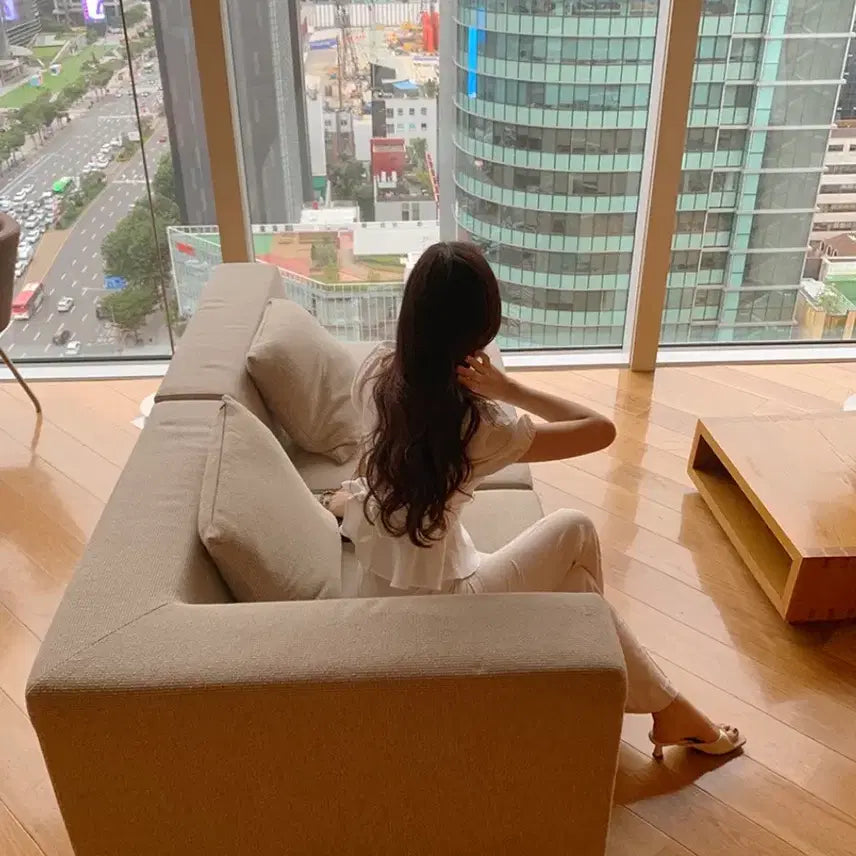 [BUNJANG] [자체제작] 퍼빗 린넨 랩 블라우스 아뜨랑스 프롬데이원 에브리모닝 히니크 / [자체제작] 퍼빗 린넨 랩 블라우스 아뜨랑스 프롬데이원 에브리모닝 히니크