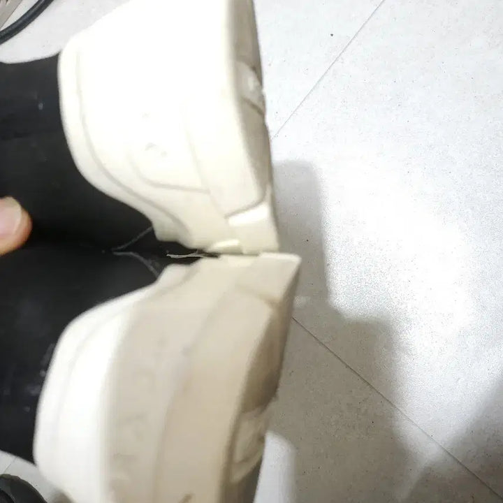 [BUNJANG] Prada Knit Fabric Sneakers / 프라다 니트패브릭 스닉커즈
