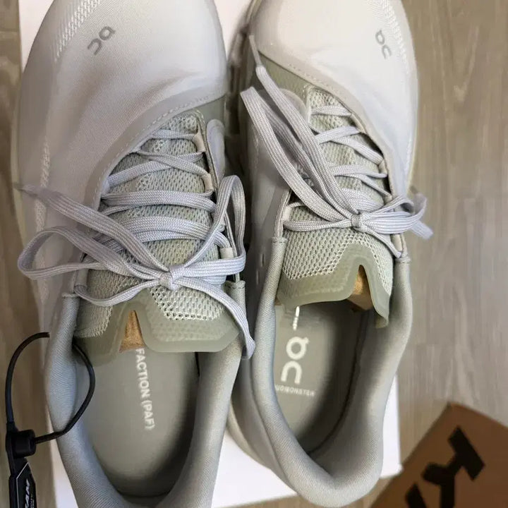 [BUNJANG] Onfaf Moon Dust M260 Size / 온 파프 문더스트 M260