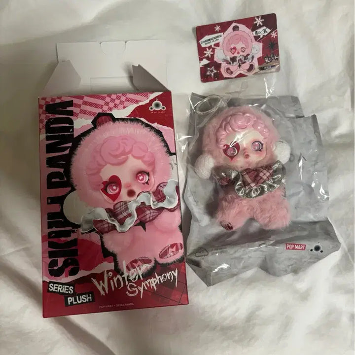 [BUNJANG] Popmart Skullpanda Winter Symphony Rhapsody Figure / 팝마트 팝마트 스컬판다 Winter Symphony 시리즈 랩소디