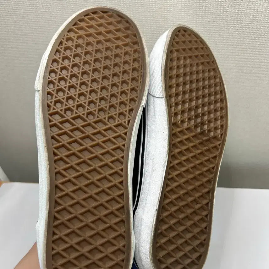[SOLD OUT] 반스 어센틱 블루 275