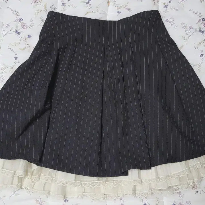 [BUNJANG] Various Brand Blouse and Skirt Bundle Set / 급처)양지뢰 블라우스 치마 4벌 일괄