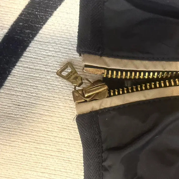 [BUNJANG] Prada Windbreaker Jacket / 정품 프라다 바람막이