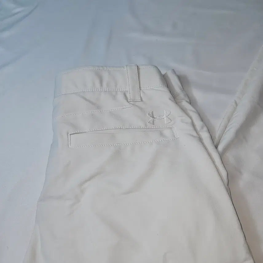 [BUNJANG] Under Armour Training Sports Golf Functional Slacks Pants (Size 30) / 언더아머 기능성 슬랙스 팬츠 바지 트레이닝 스포츠 골프 30