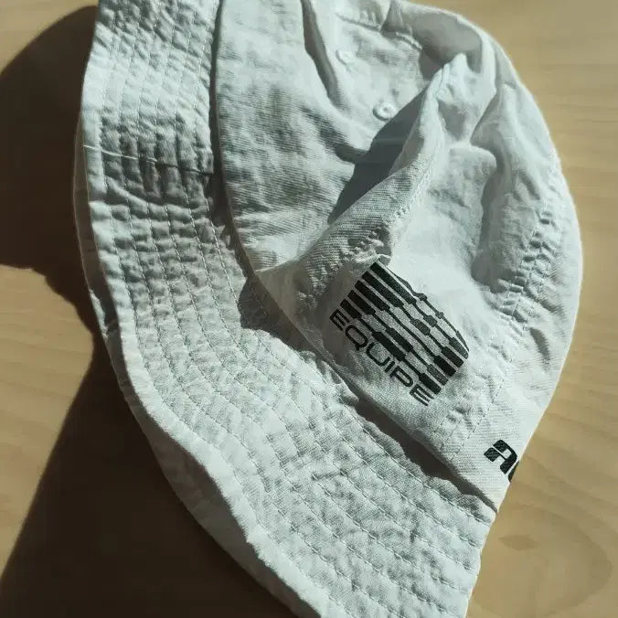 [BUNJANG] Aimé Leon Dore White Bucket Hat / 에임레온도르 화이트 버킷햇