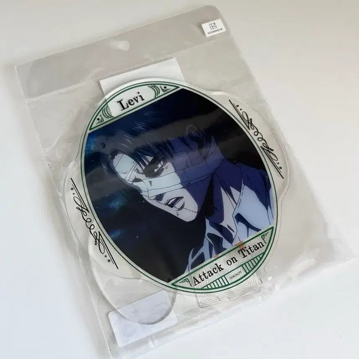 [BUNJANG] Attack on Titan Levi 10th Anniversary Acrylic Stand / 진격의 거인 진격거 10주년 리바이 아크릴 스탠드