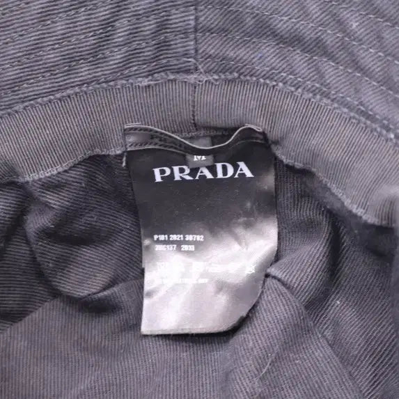[BUNJANG] Prada Triangle Logo Bucket Hat / 프라다 삼각로고 버킷햇 모자 2HC137 2DXI