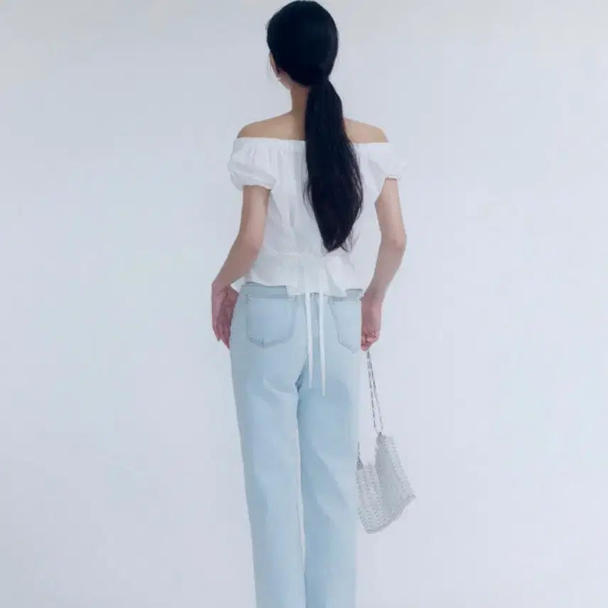 [BUNJANG] Levein Lily Blouse / 르베인 릴리 블라우스