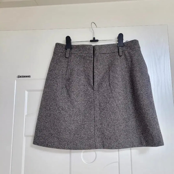 [BUNJANG] 8 Seconds Skirt (Size M) / 에잇세컨즈 스커트 m사이즈