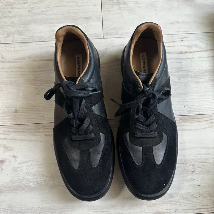 [BUNJANG] Lost Garden Suede Black Sneakers 265 / 로스트가든 스웨이드 블랙 스니커즈 265
