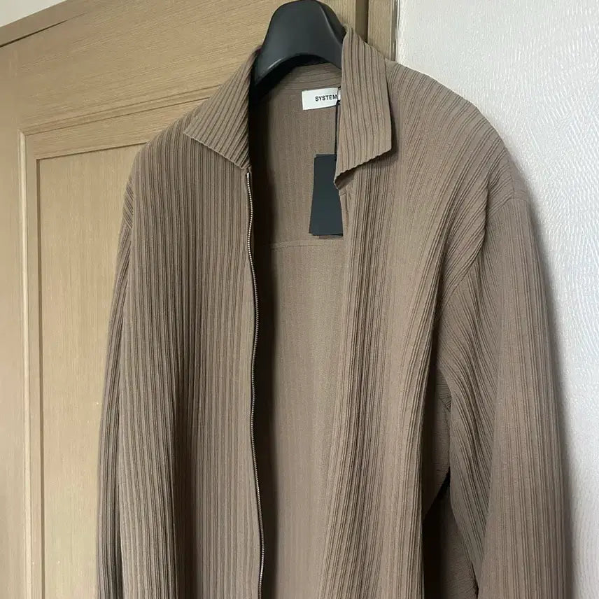 [BUNJANG] System Pleated Zip-Up Jacket Brown / 시스템 플리츠 짚업 자켓 브라운