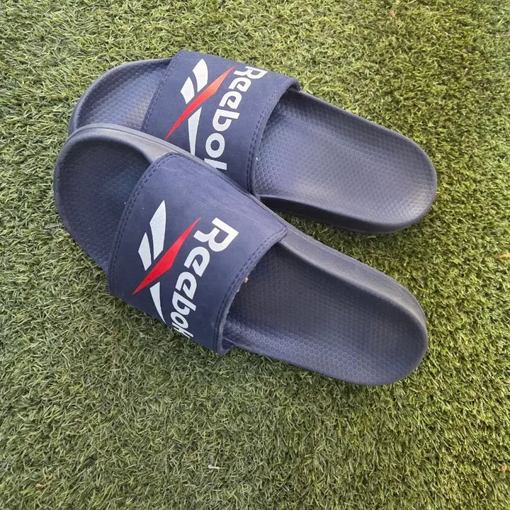 [BUNJANG] Reebok Slide Sandals 260mm / 리복 슬라이드 260미사용