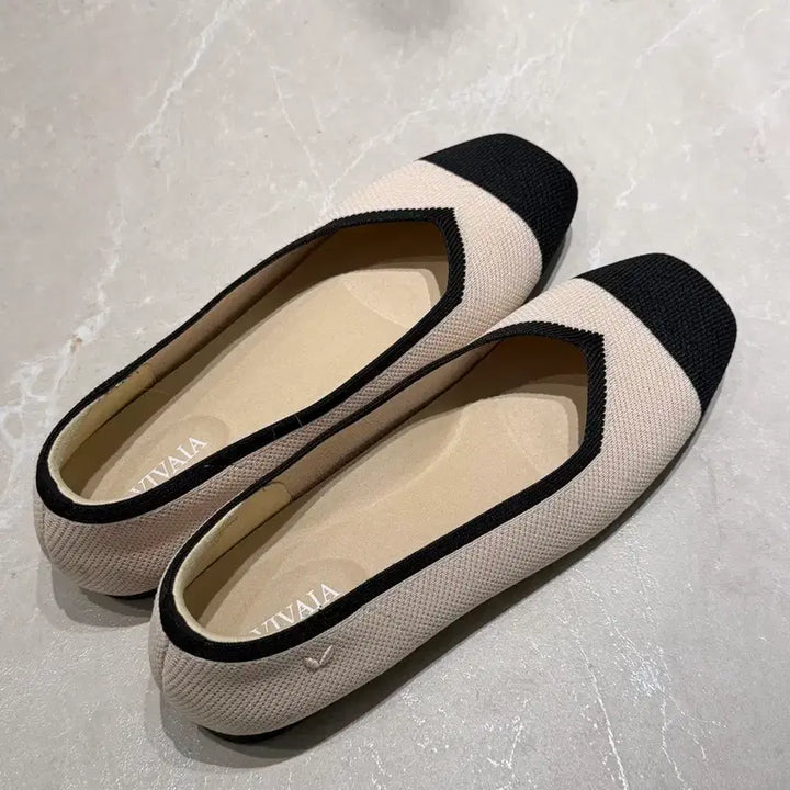 [BUNJANG] VIVAIA Ivory Flat Shoes / VIVAIA 플랫슈즈