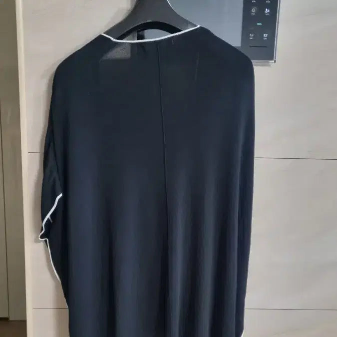 [SOLD OUT] 시원 재질 여름 케이프