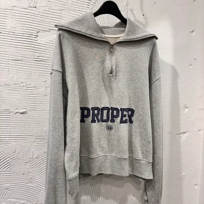 [BUNJANG] Unum Half-Zip Up Sweatshirt / Unum 하프집업 맨투맨티