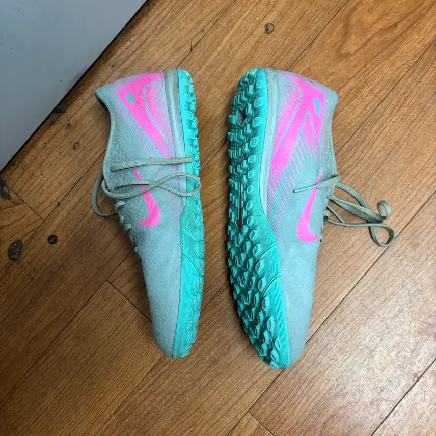 [SOLD OUT] 나이키 머큐리얼 베이퍼 풋살화 275 TF