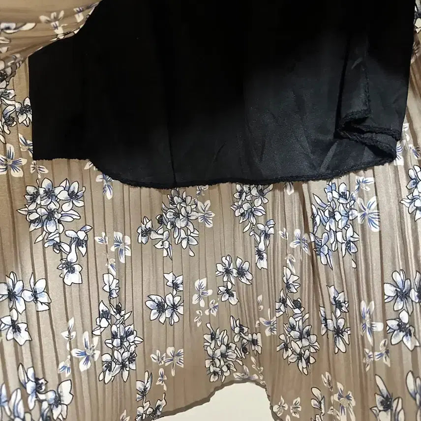 [BUNJANG] Floral Pleated Midi Skirt Set / 꽃무늬 플리츠 미디스커트 세트